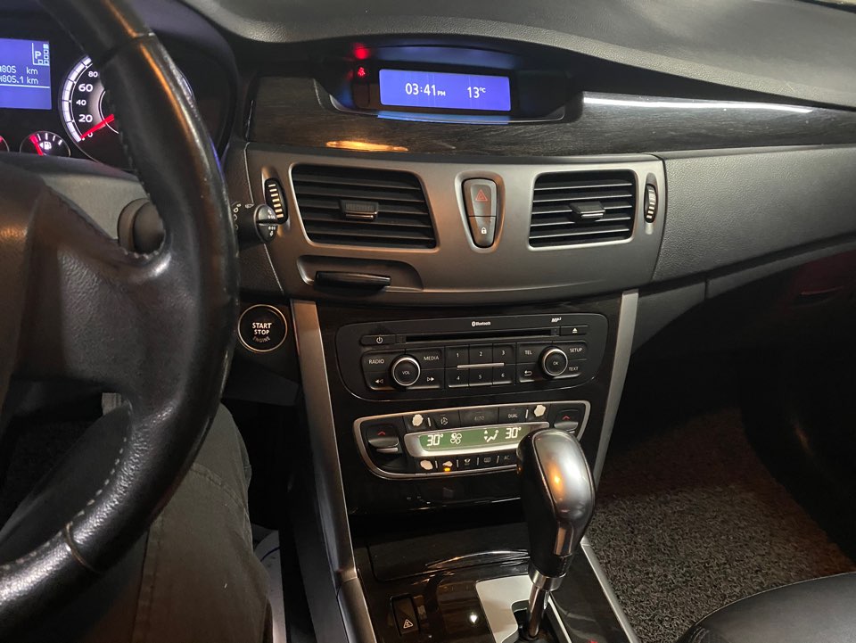 5r56xeb73qop.jpg