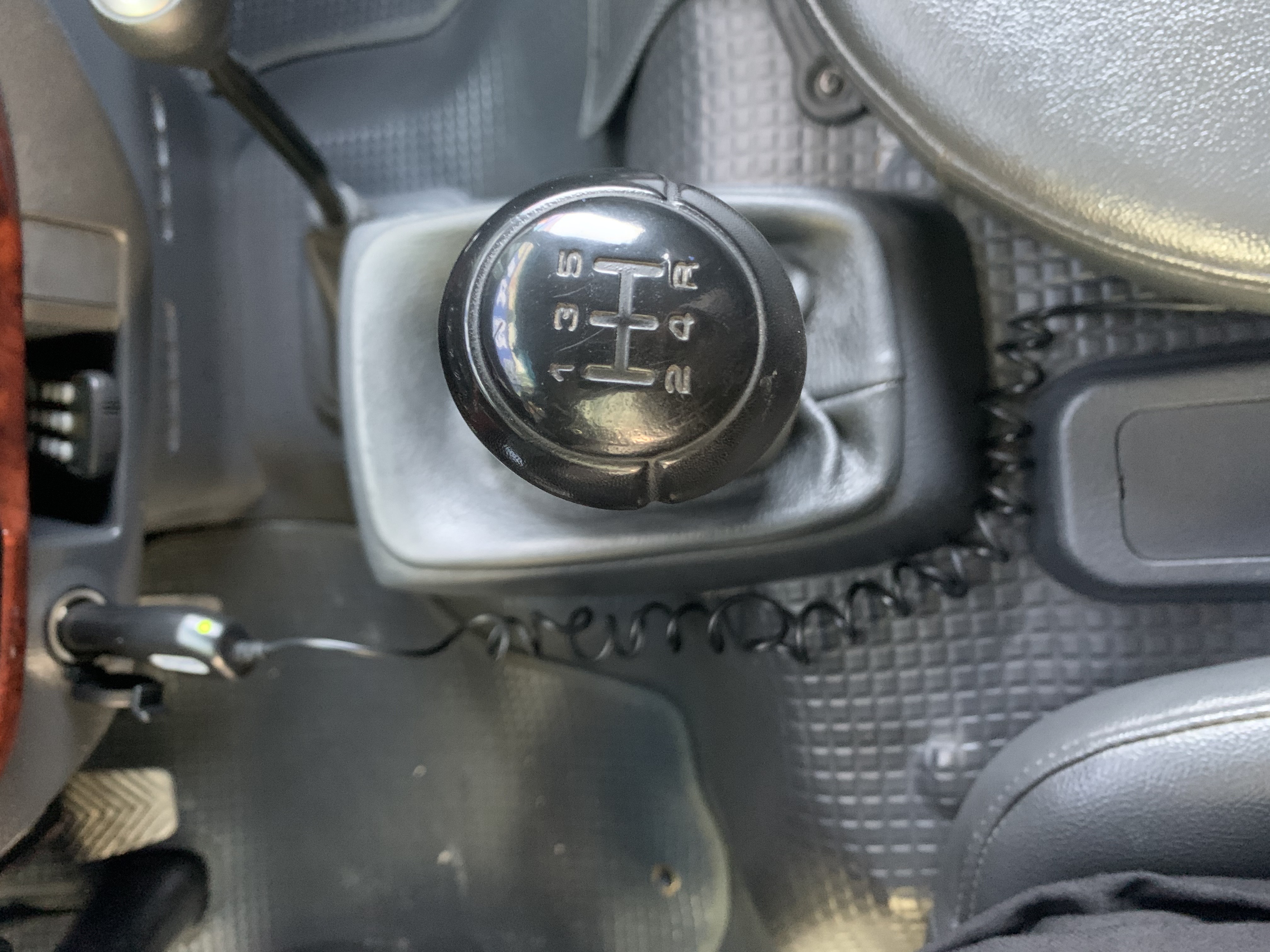 1ctrt8i57mfx.jpg