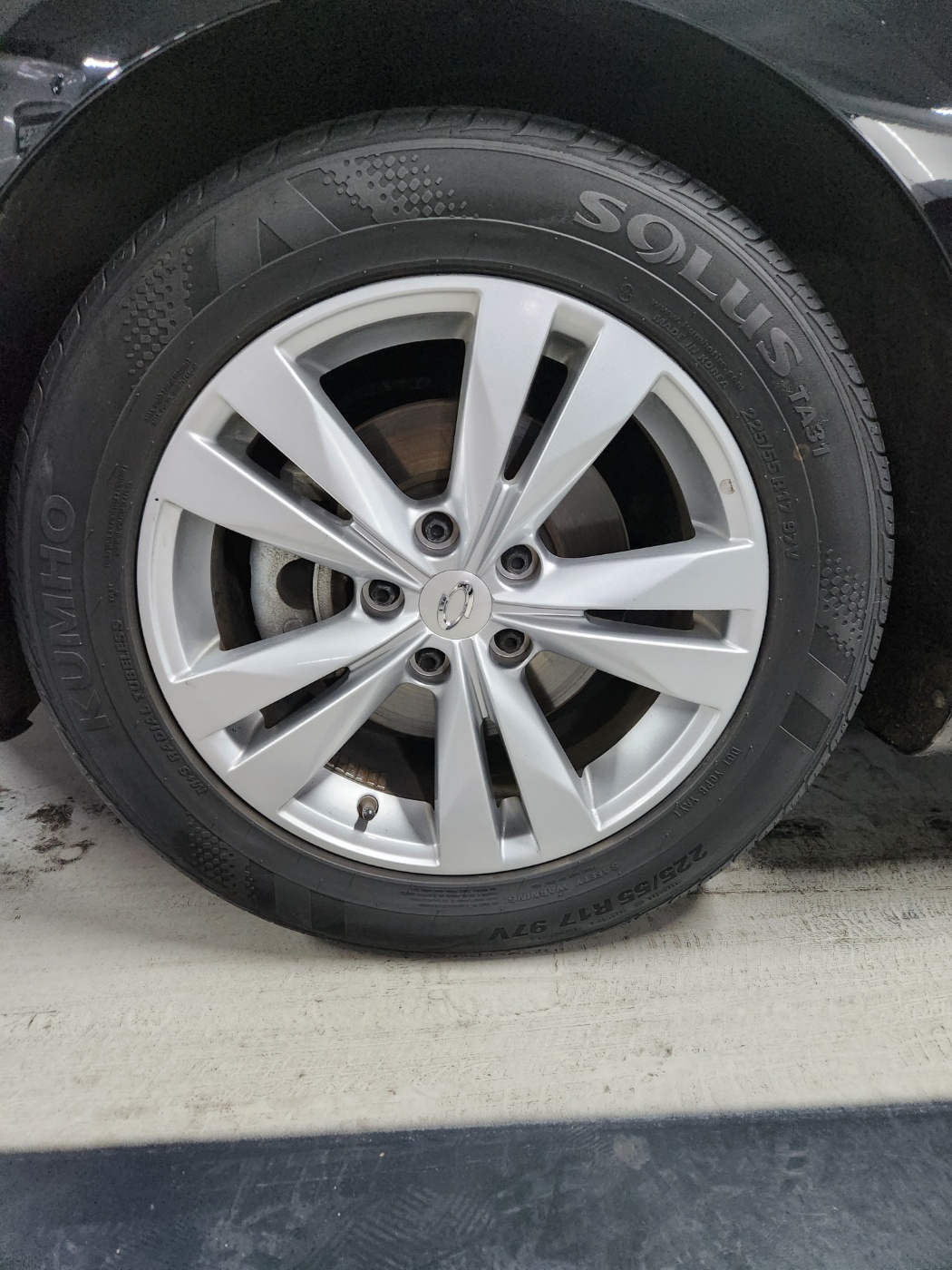 7bw31sx904jv.jpg