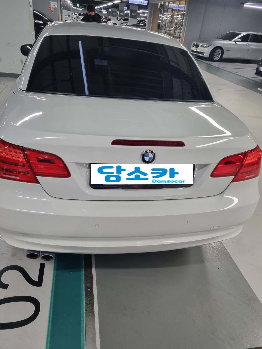 20qh51ji185v.jpg