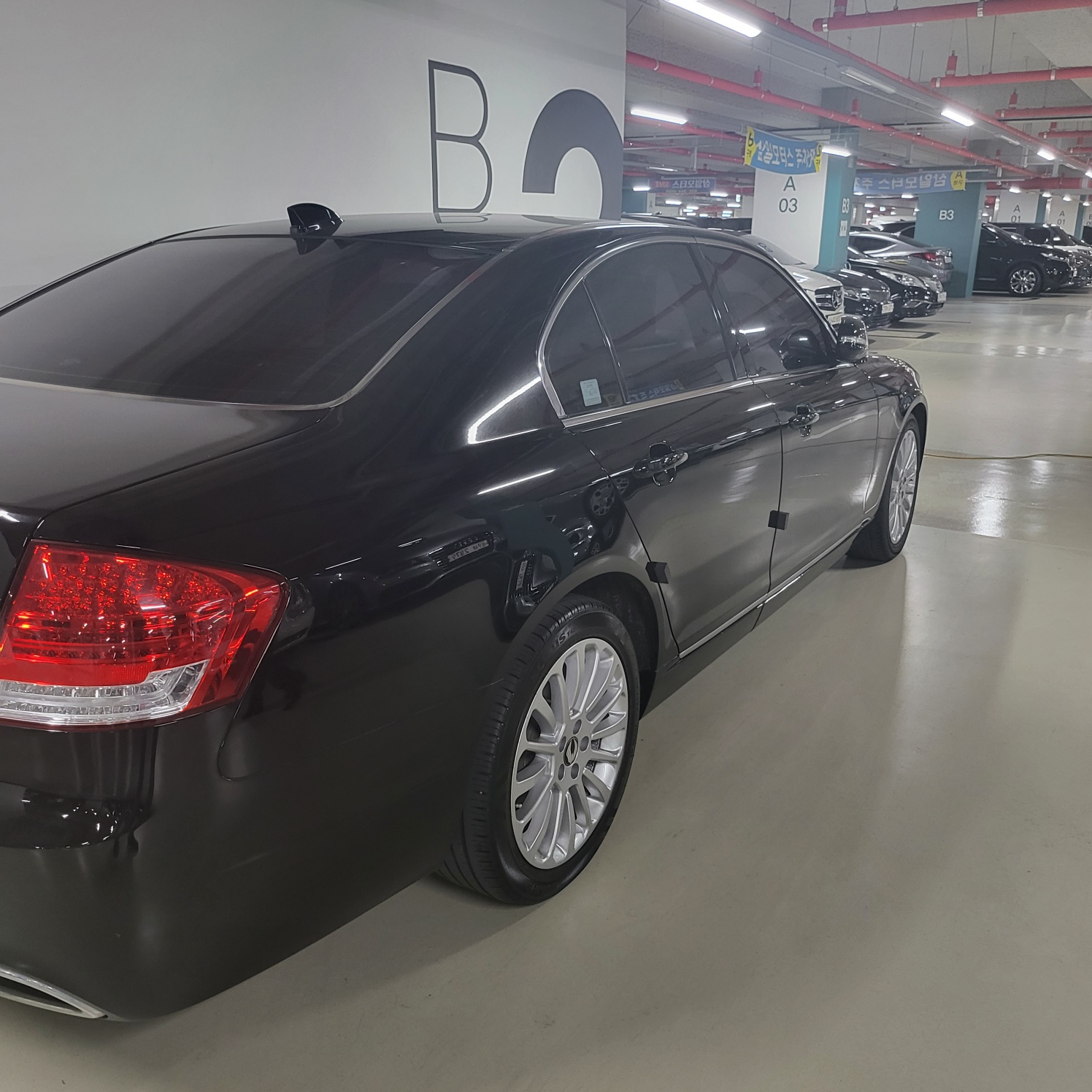 9z4rlcv1gbb696035.jpg