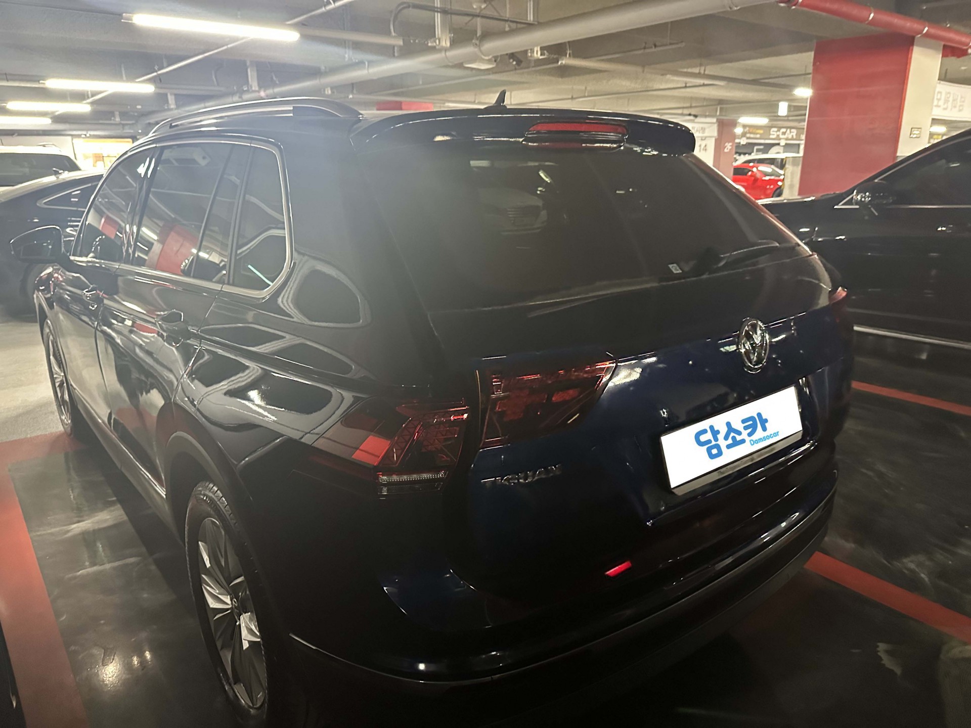 3uov8kpsxj07640637.jpg