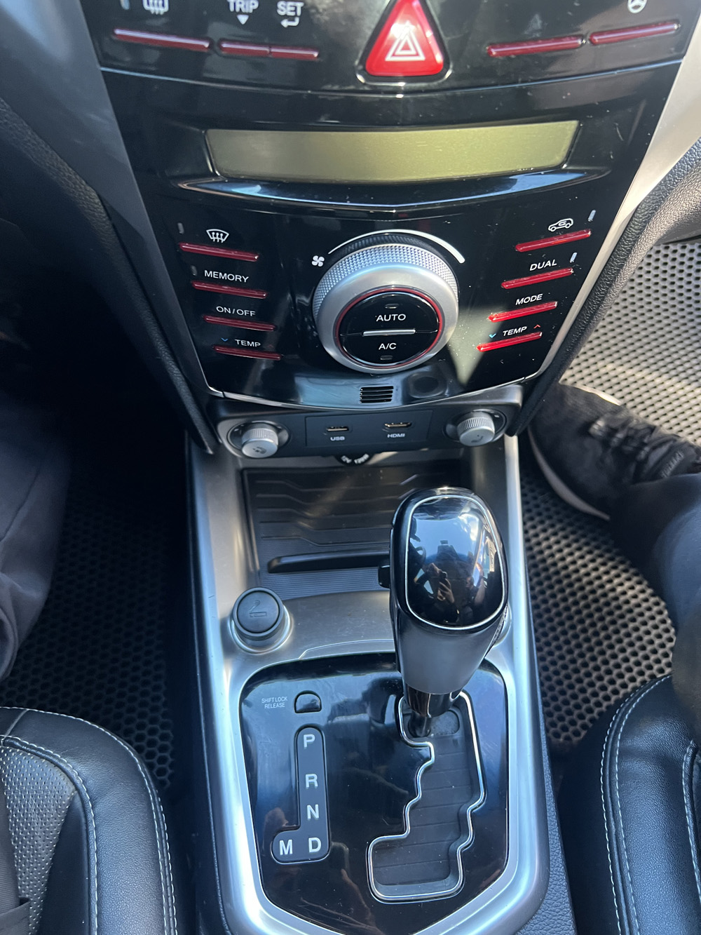 3ner5t2dzpx1217196.jpg