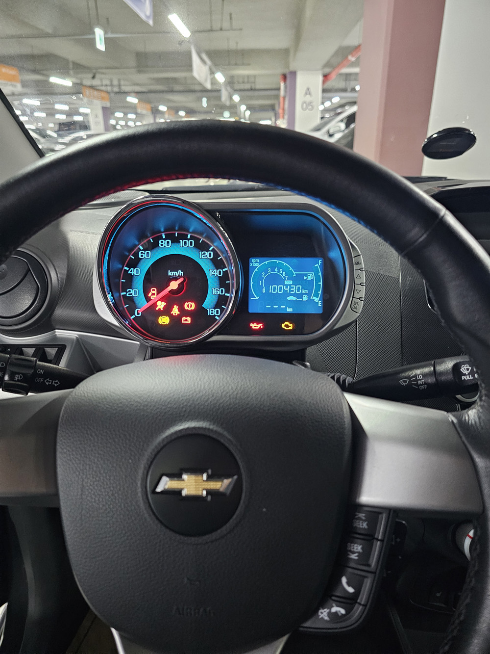 4z374j9ibl32517810.jpg