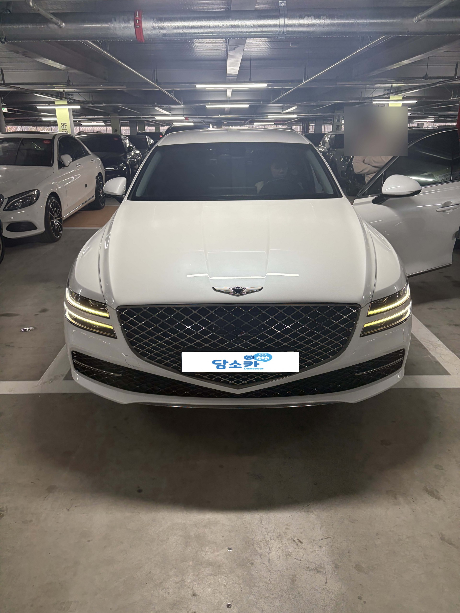 19abvbd170ny578262.jpg