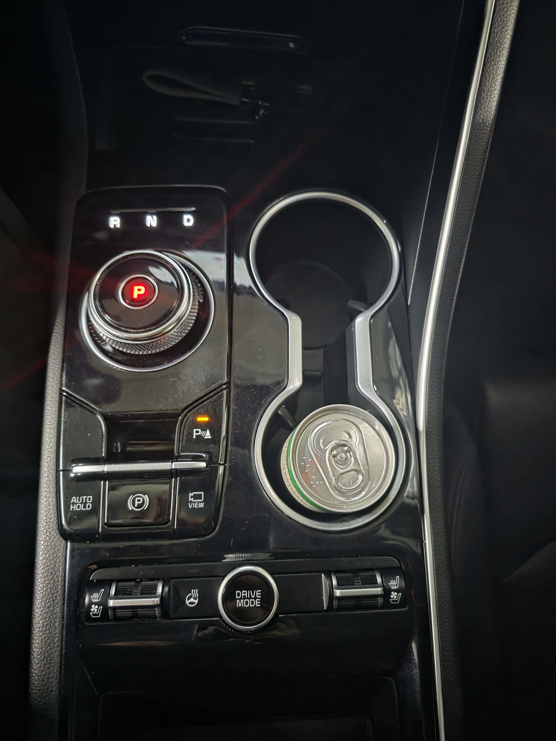 3iu05zm8p8qq972259.jpg