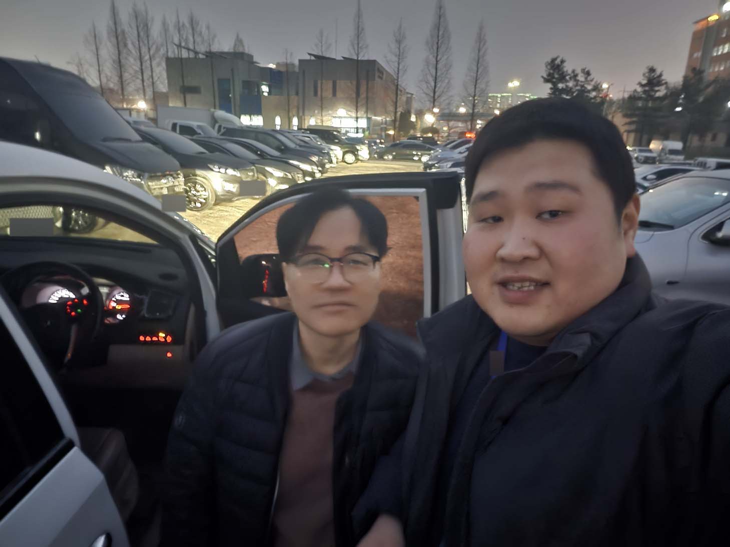 투명한 안내로 신뢰를 얻은 카니발 중고 출고 스토리